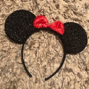Sparkle Minnie Mouse ears